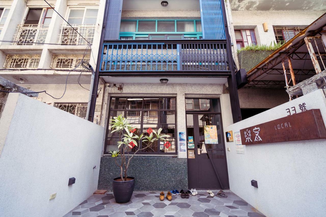 Local Backpacker Hostel Tainan Exterior photo